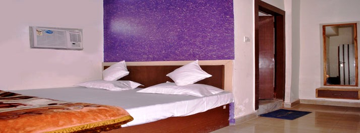 1499/Viren Holiday Home - Agra 03.jpg